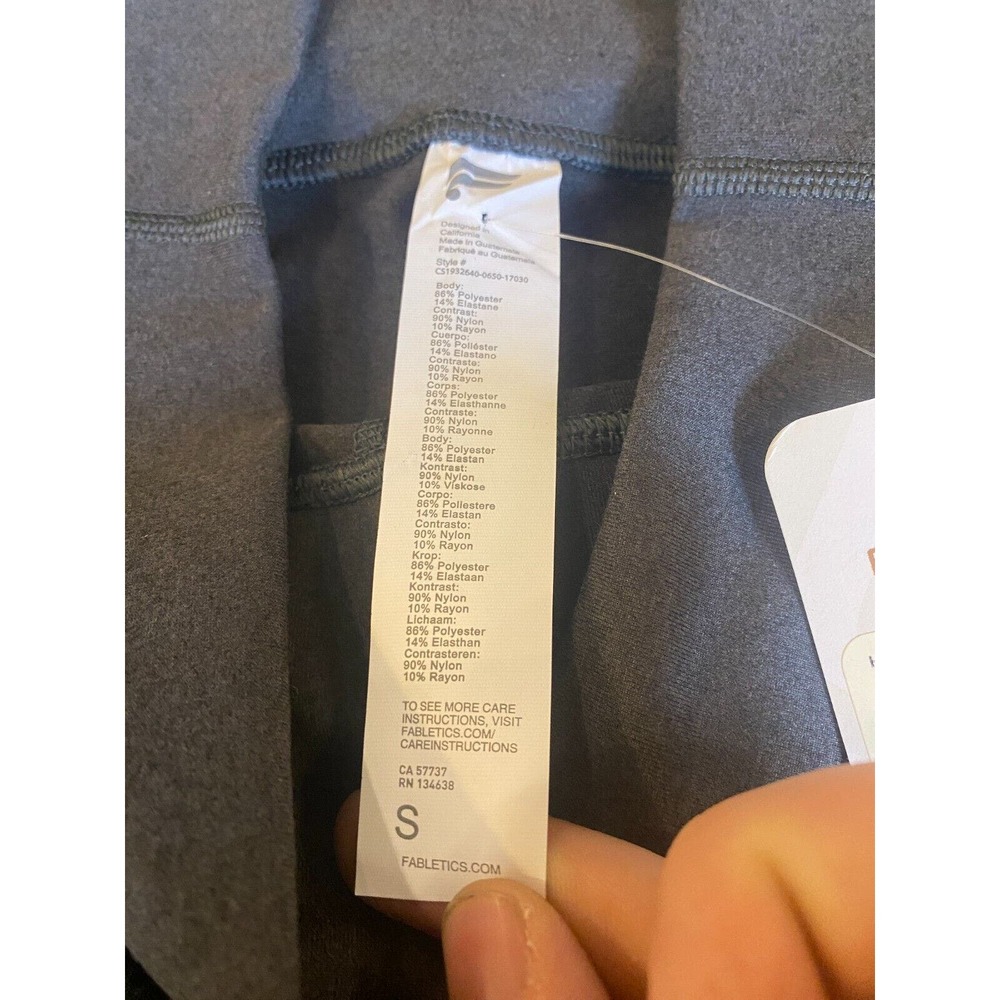 Nwt Fabletics High Waisted Mesh Heathered Capri L… - image 4